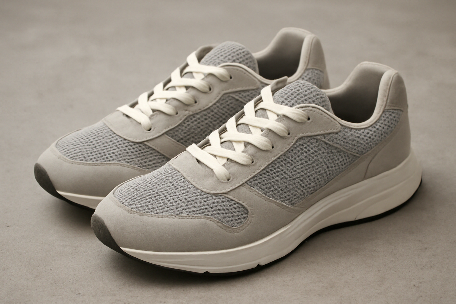 chaussures avec empiècement mesh visibles